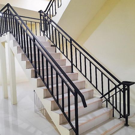 RedDoorz Syariah near Transmart Jambi 2 Hotel Paalmerah Luaran gambar