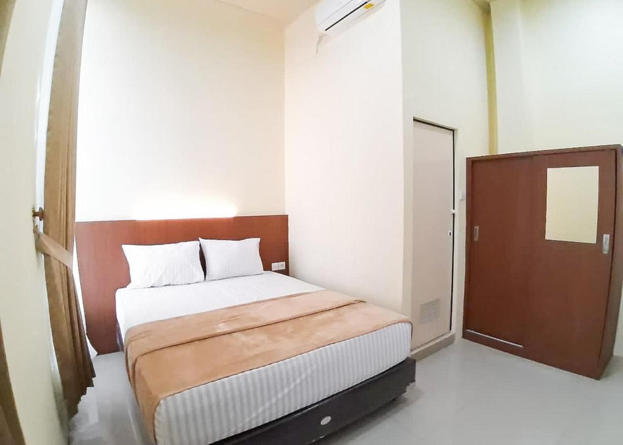 RedDoorz Syariah near Transmart Jambi 2 Hotel Paalmerah Luaran gambar