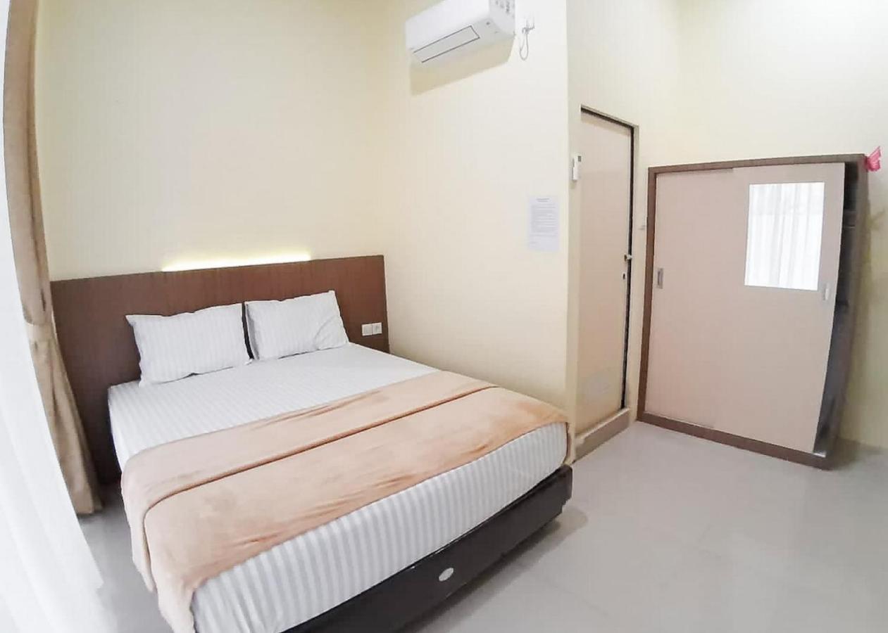 RedDoorz Syariah near Transmart Jambi 2 Hotel Paalmerah Luaran gambar
